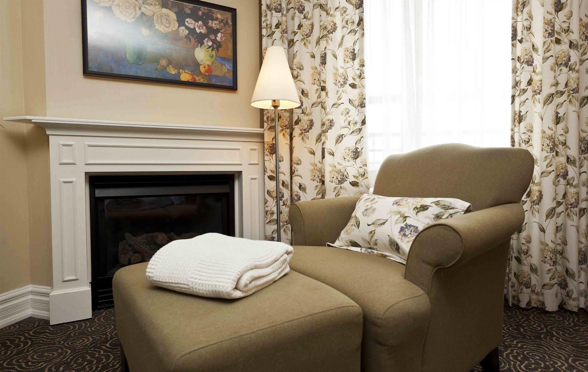 Le St-martin Hotel&suites Hotel Laval